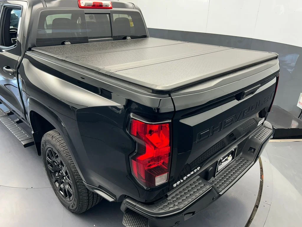 Used 2026 Black Chevrolet Work Truck image 17