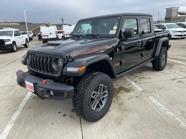 2026 Jeep Gladiator Mojave Auto's photo