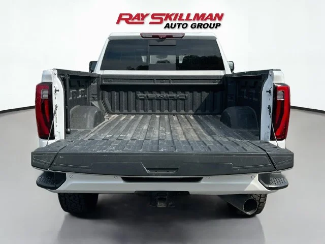 Used 2024 White GMC Denali Ultimate image 28