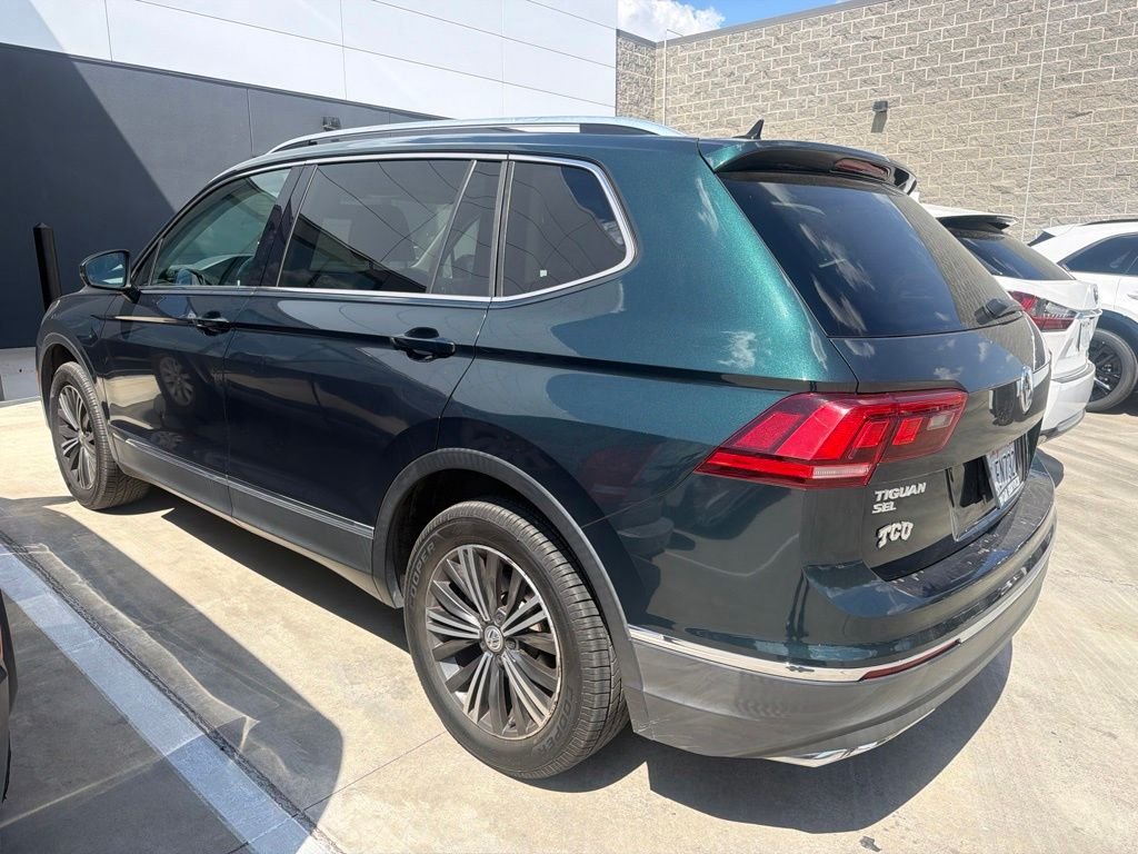Used 2018 Green Volkswagen 2.0T SEL image 7