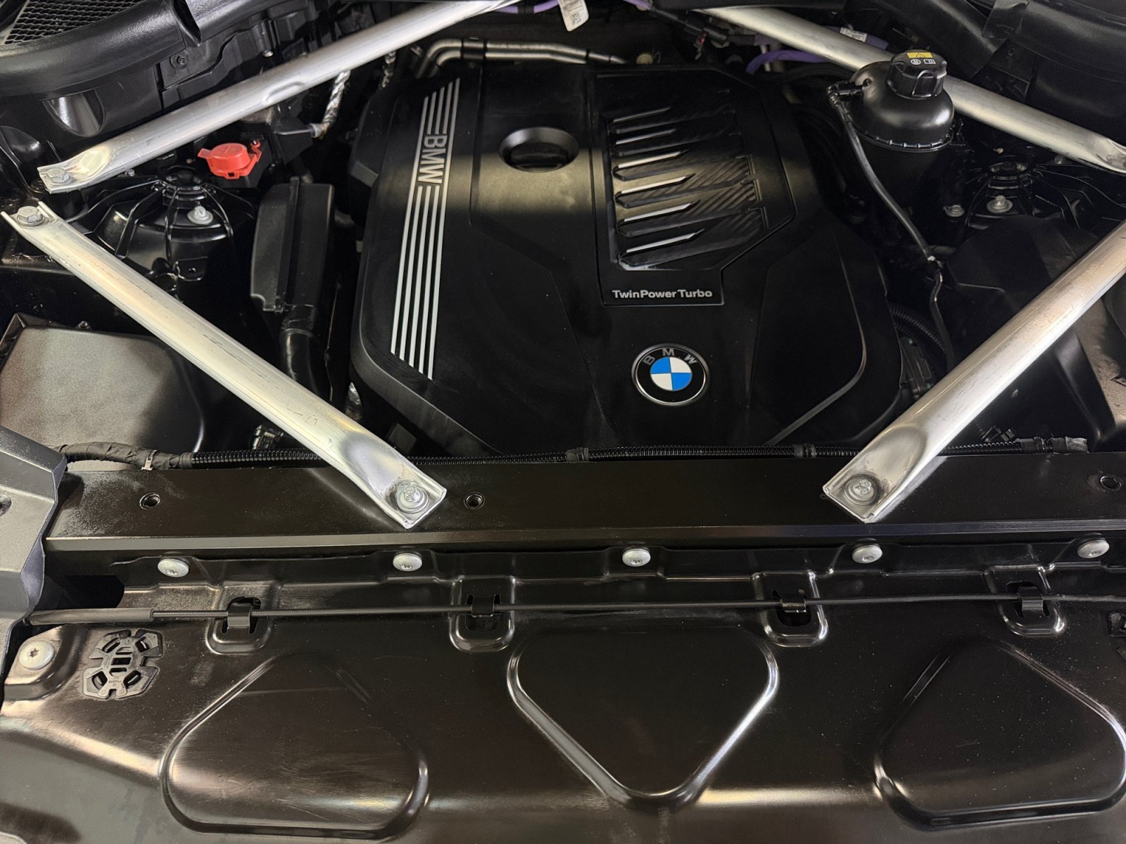 Used 2021 Jet Black BMW sDrive40i image 20