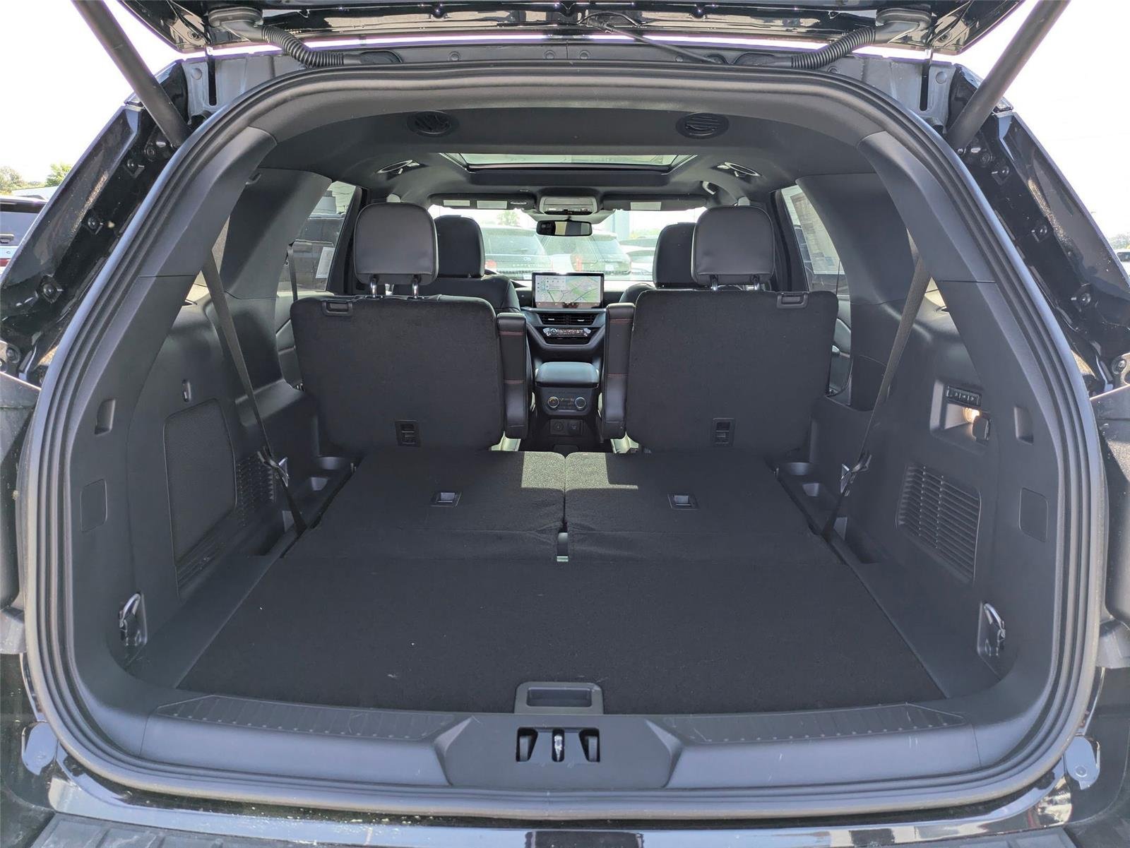 New 2026 Agate Black Metallic Ford ST image 30