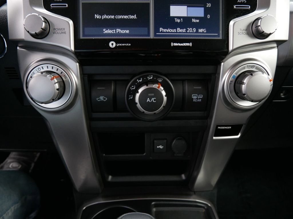 2024 Toyota 4Runner SR5 - Photo 21