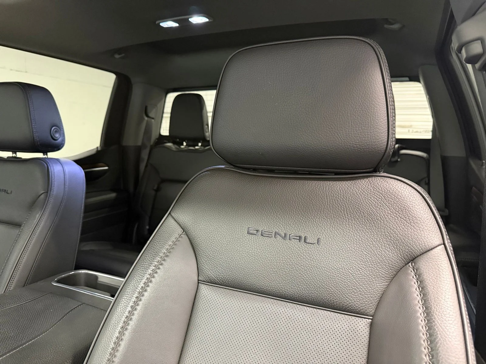 Used 2024 Red GMC Denali image 20