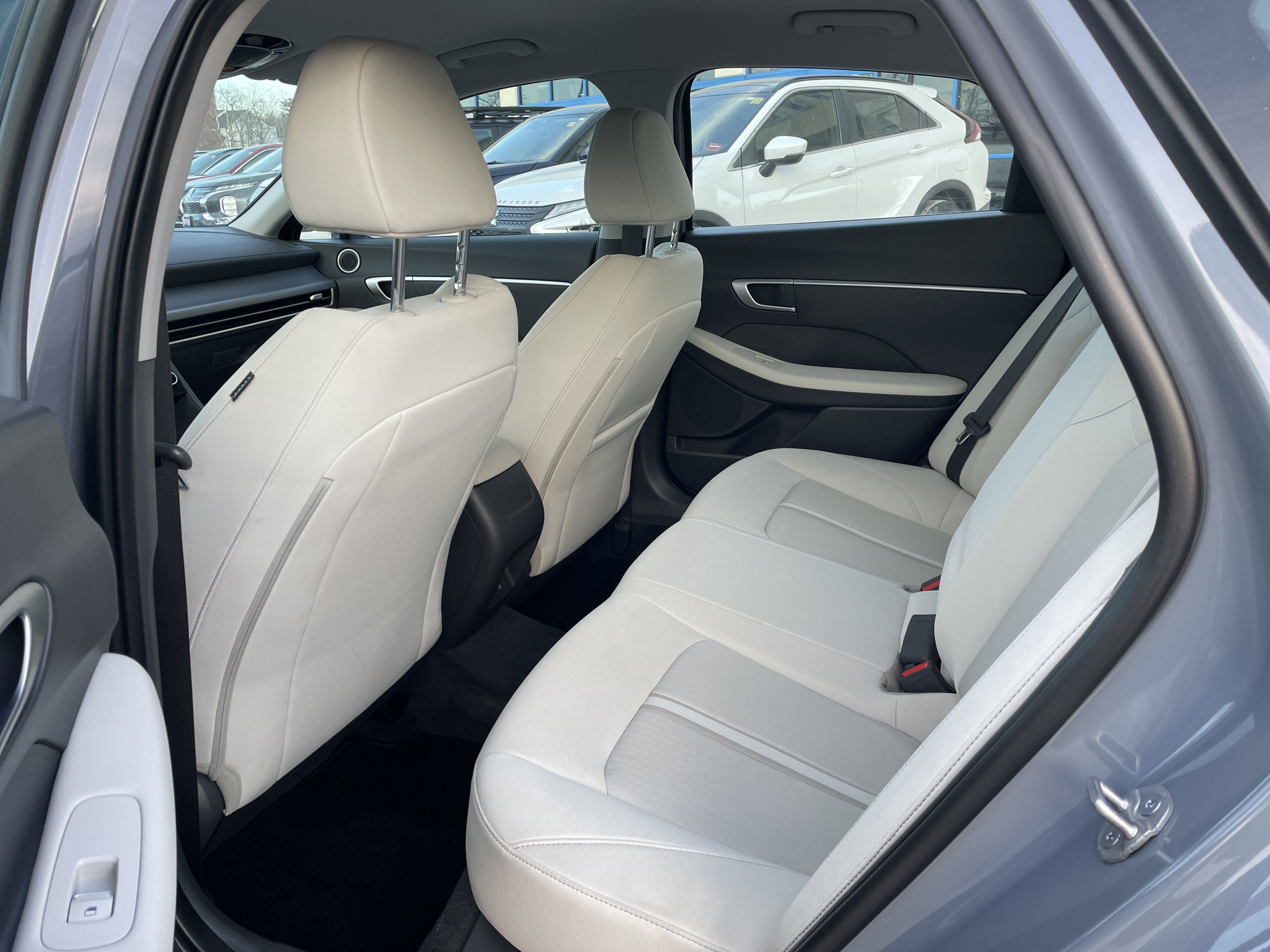 Used 2024 Transmission Blue Hyundai SEL image 12
