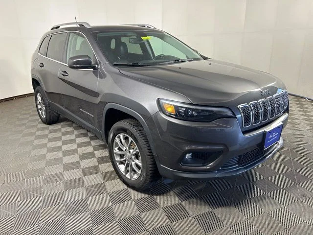 2019 Jeep Cherokee Latitude Plus 4X4's photo