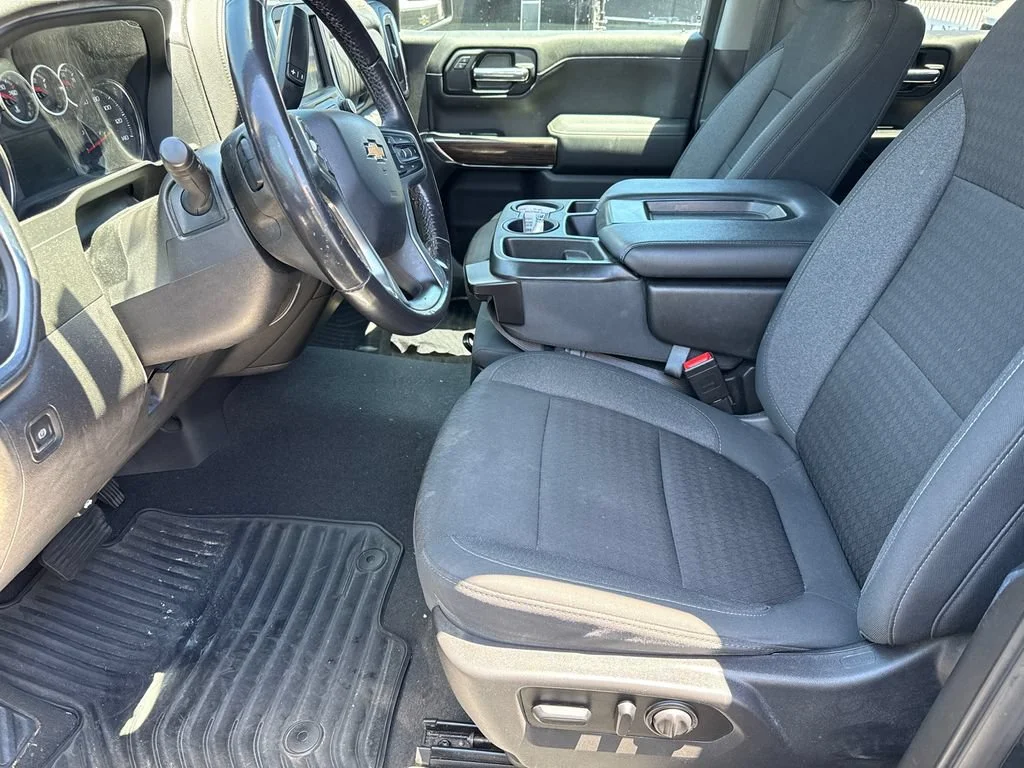 Used 2021 SHADOW GRAY METALLIC Chevrolet LT image 12