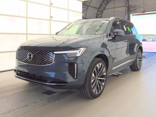 2026 Volvo XC90 B6 Plus Bright 7-Seater 4WD's photo
