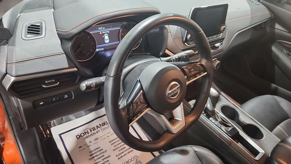 Used 2021 Orange Nissan 2.0 SR image 18