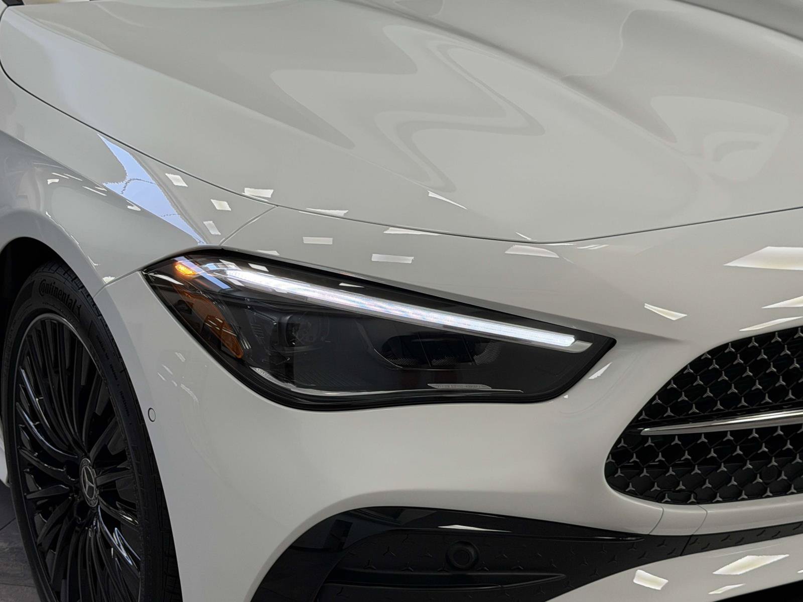 New 2026 Polar White Mercedes-Benz CLE 300 image 49