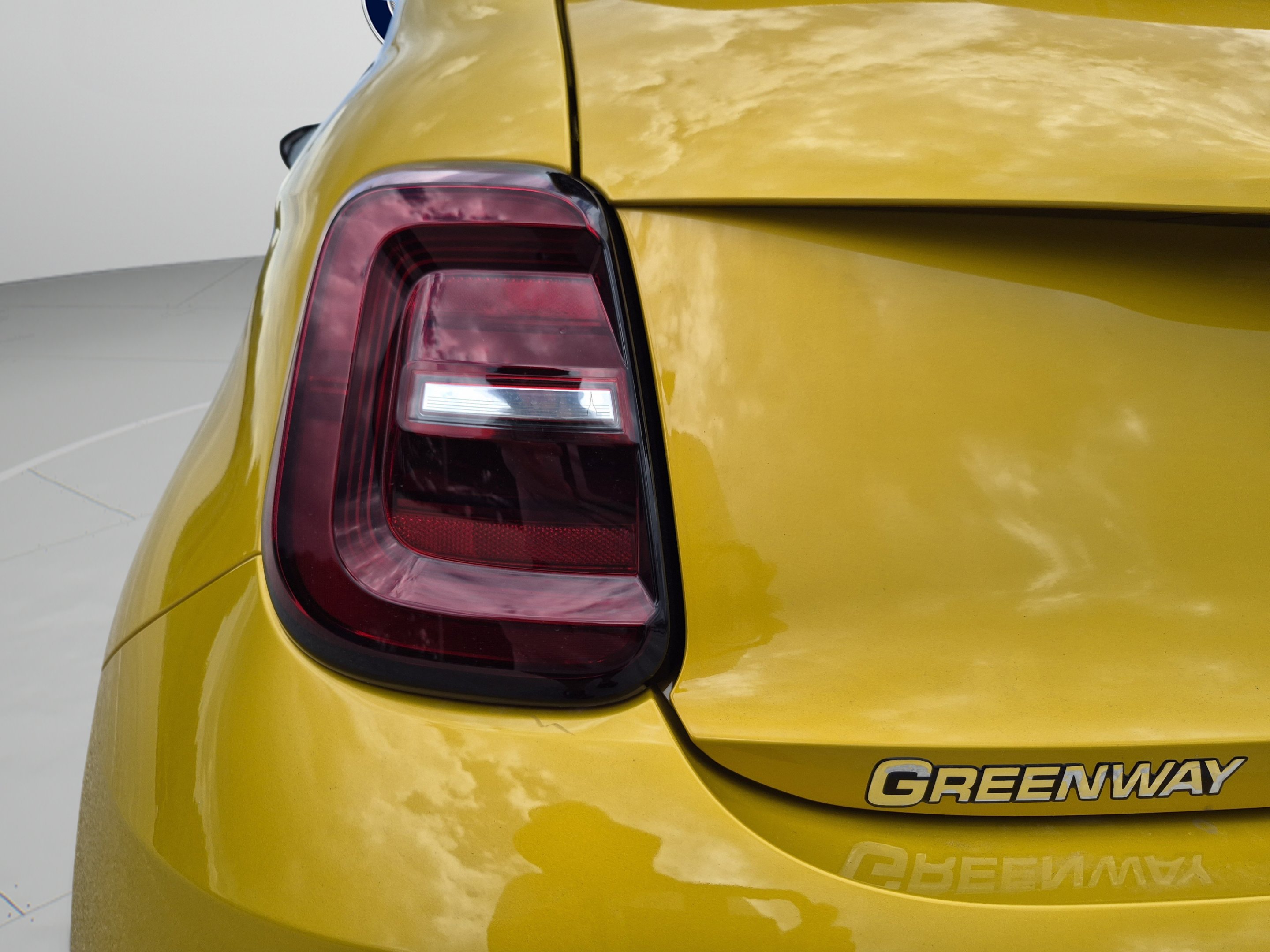 New 2026 Miami Sunset Exterior Paint FIAT  image 52