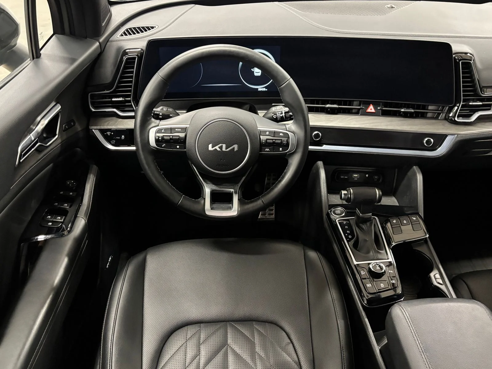 Used 2024 Green Kia X-Pro image 12