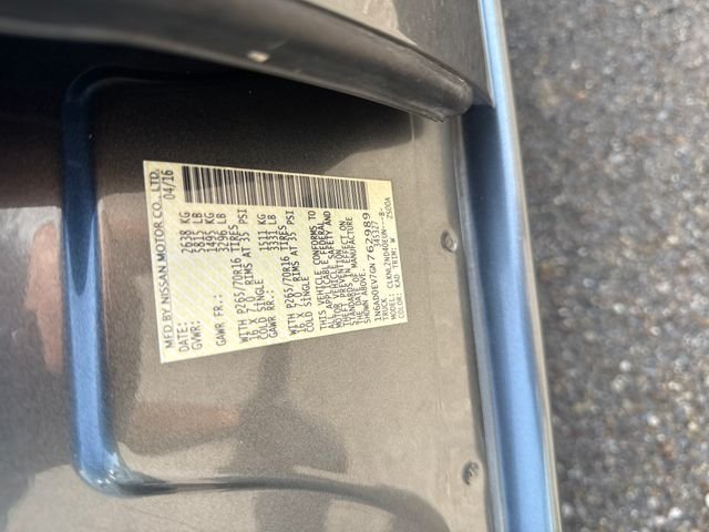 Used 2016 Gray Nissan SV image 28