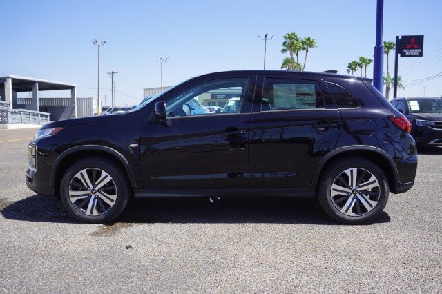 New 2026 Labrador Black Pearl Mitsubishi 2.0 ES image 11