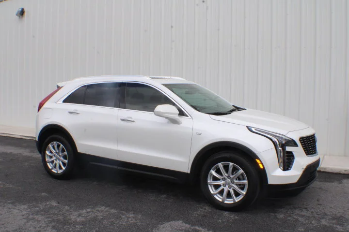 2023 Cadillac XT4 Luxury's photo