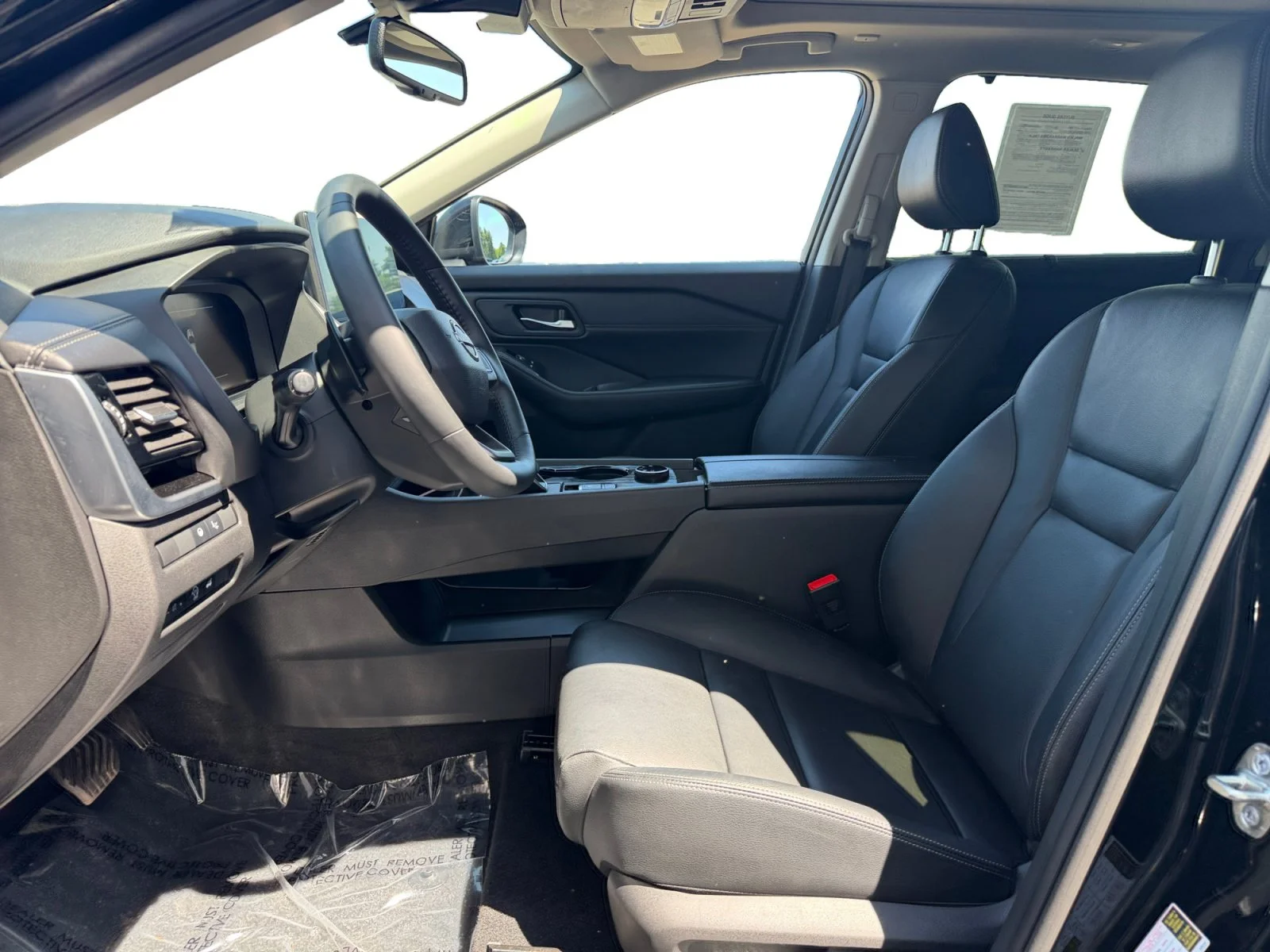 Certified Used 2025 Super Black Nissan SL image 8