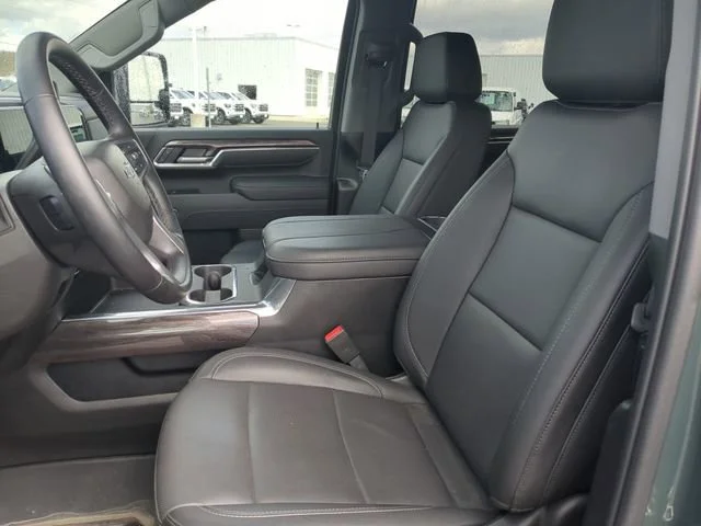 Used 2026 Cypress Gray Chevrolet LTZ image 11