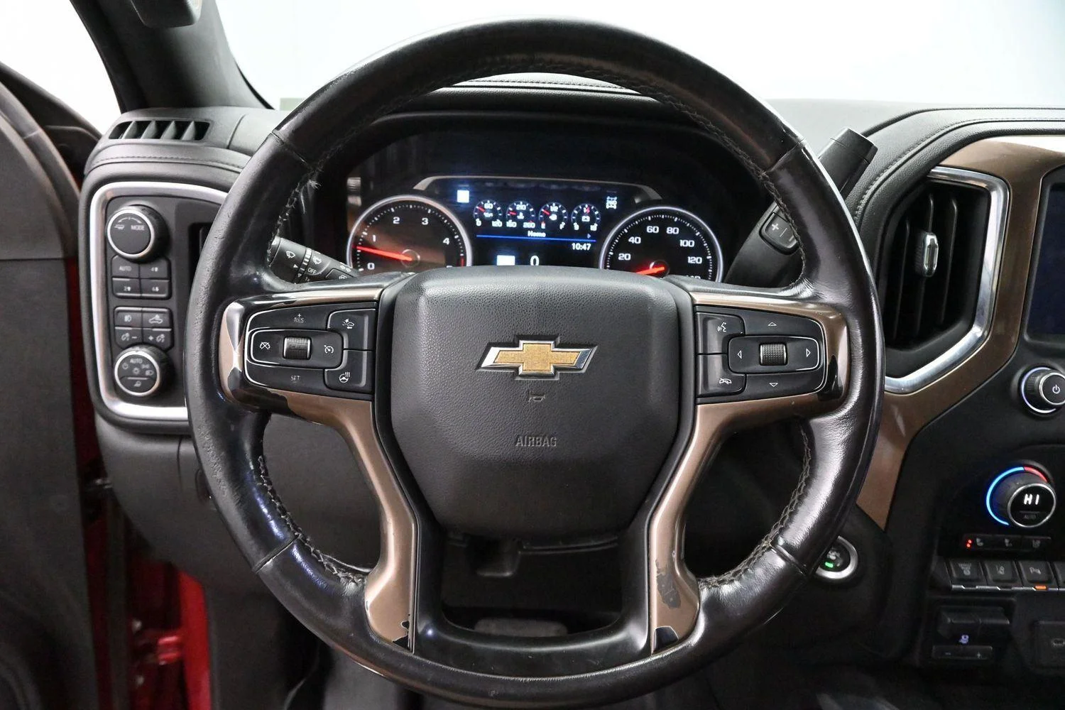 Used 2021 Cherry Red Tintcoat Chevrolet High Country image 15