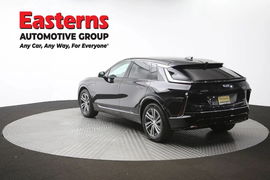Used 2025 Black Cadillac Luxury image 66