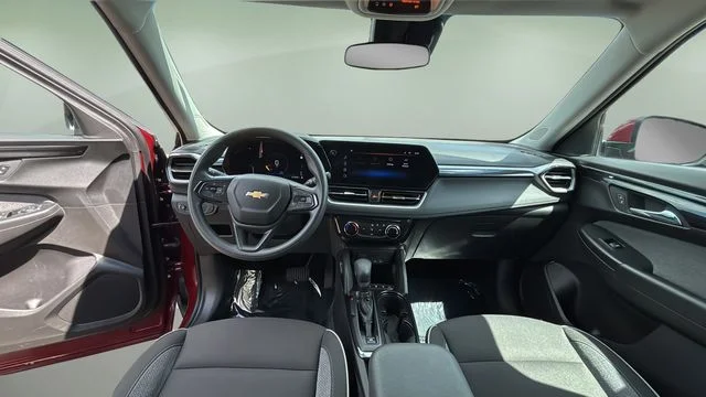 Used 2025 Red Chevrolet LT image 16