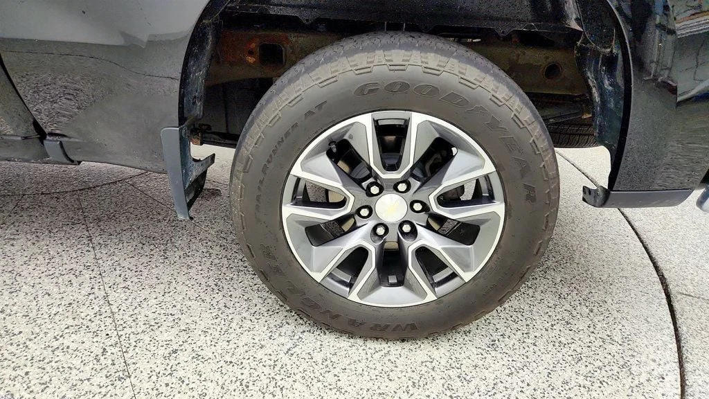 Used 2022 Black Chevrolet 4WD Crew Cab 147