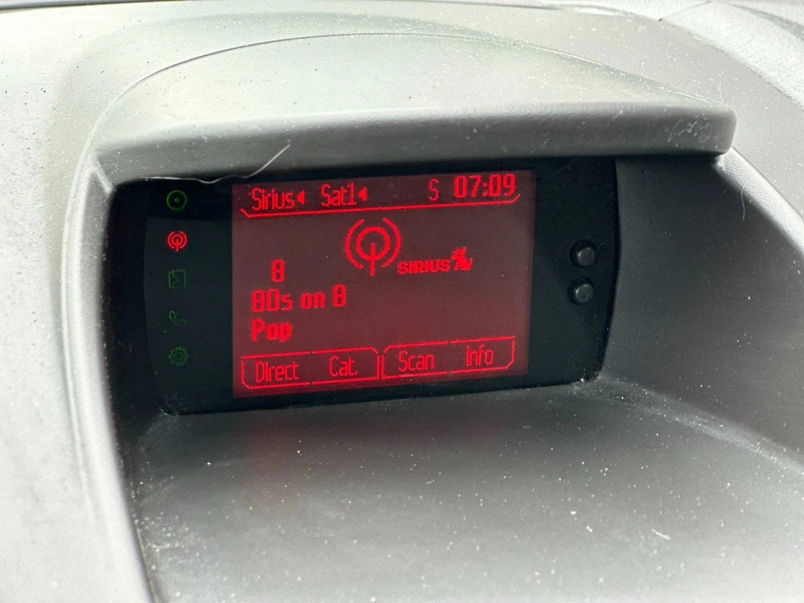 Used 2011 Red Candy Ford SES image 16