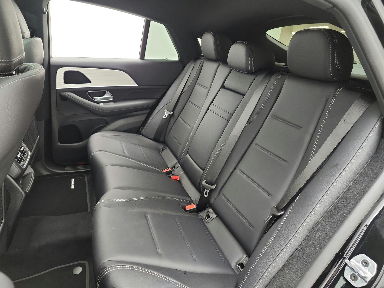 New 2027 Obsidian Black Metallic Mercedes-Benz GLE 450 4MATIC® Coupe image 11