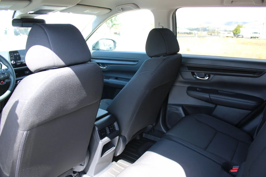 2026 Honda CR-V LX - Photo 15