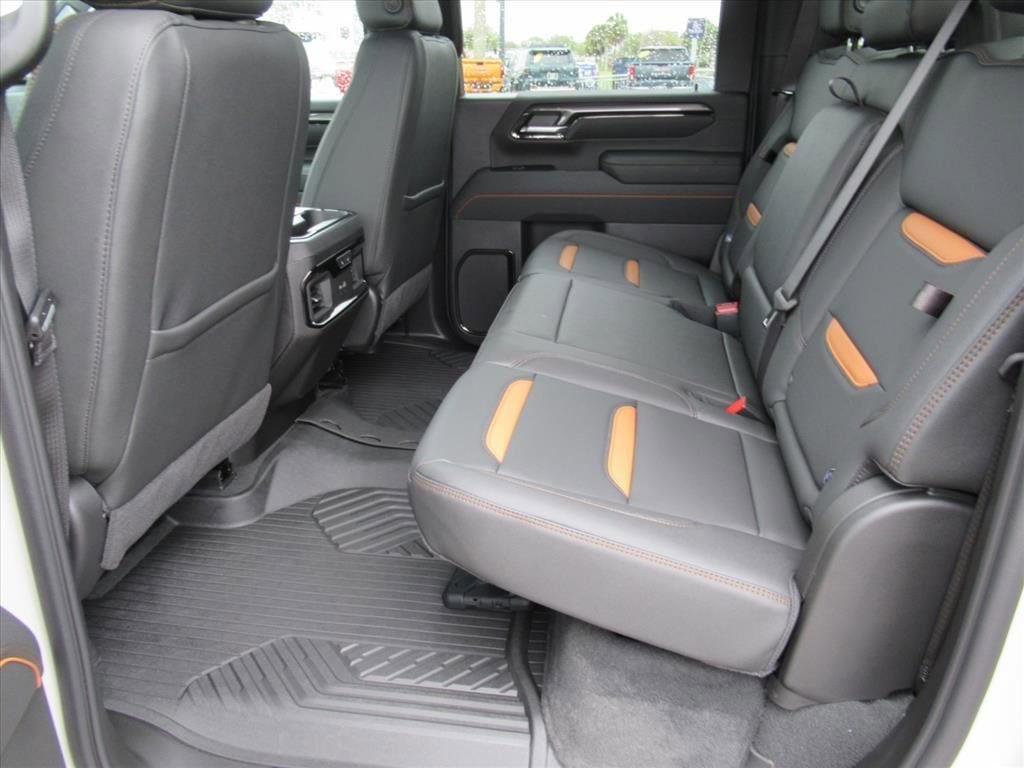 2026 GMC Sierra 2500HD AT4 - Photo 19