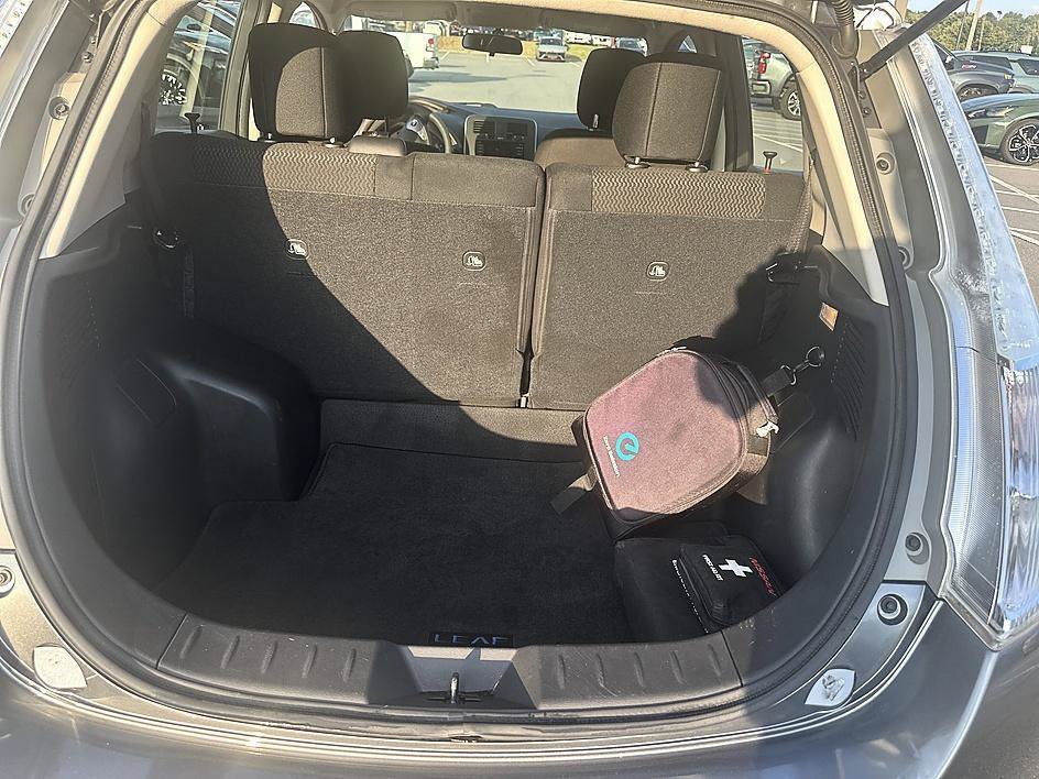 Used 2016 Gun Metallic Nissan S image 12