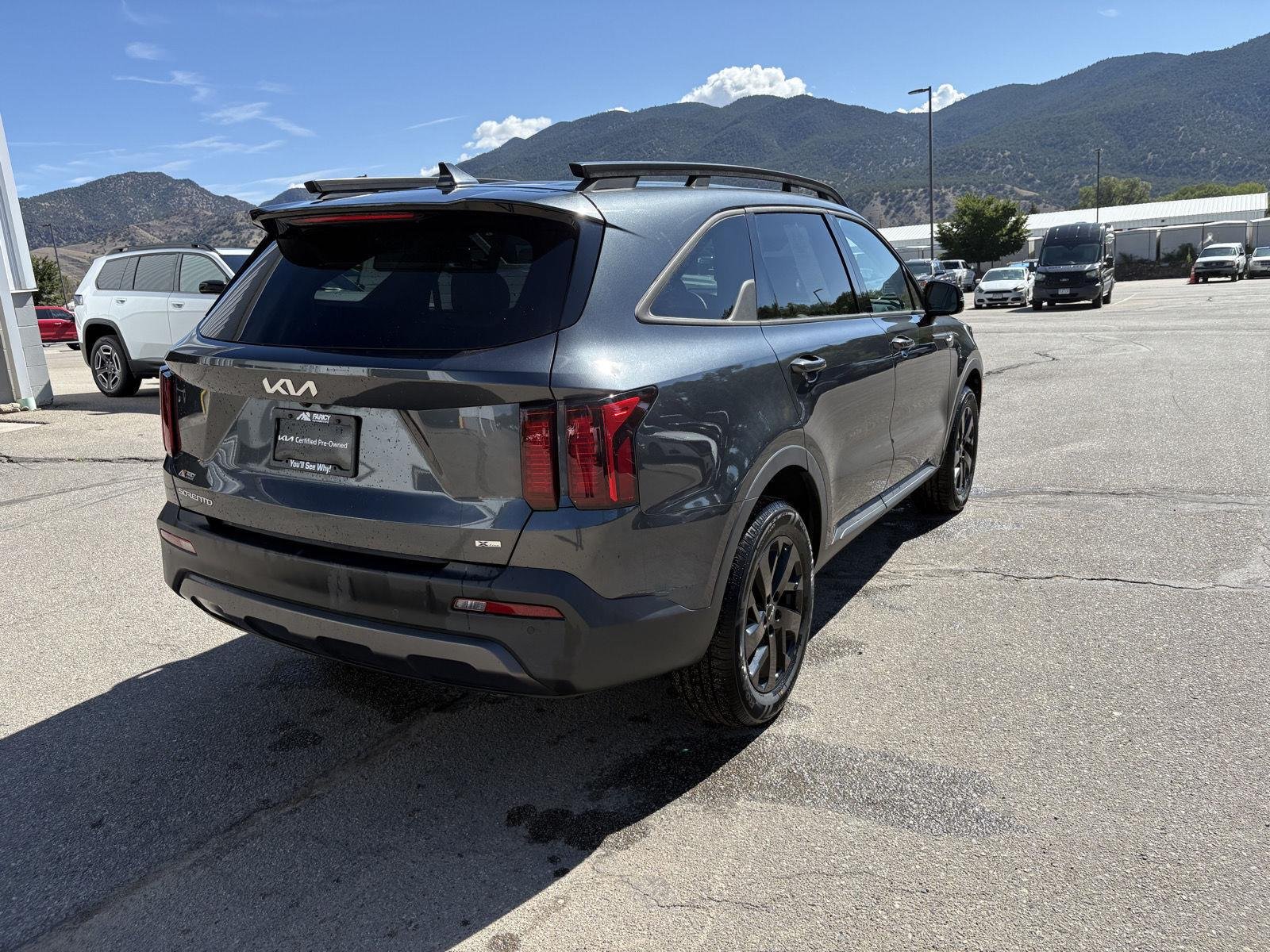 Used 2023 Gravity Gray Kia X-Line S image 5