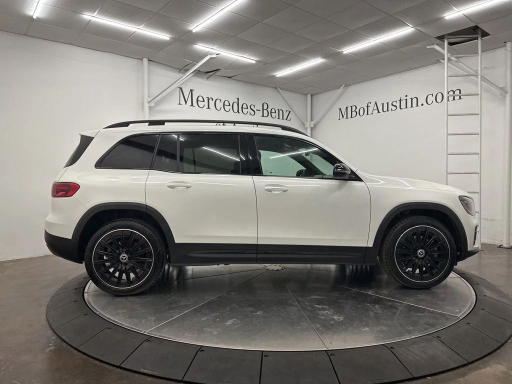 Used 2026 White Mercedes-Benz GLB 250 image 8