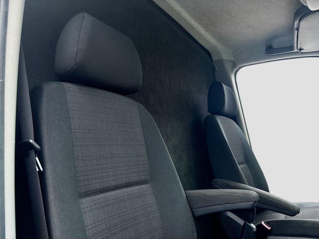 Used 2016 White Mercedes-Benz Base image 26