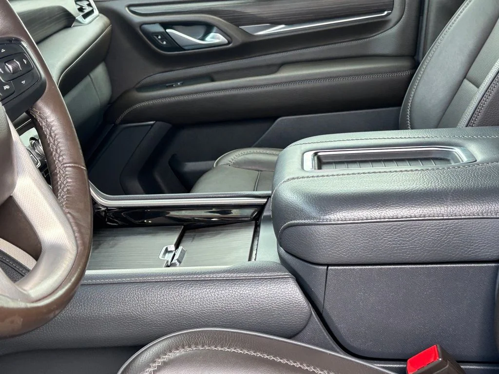 Used 2022 Black GMC Denali image 9