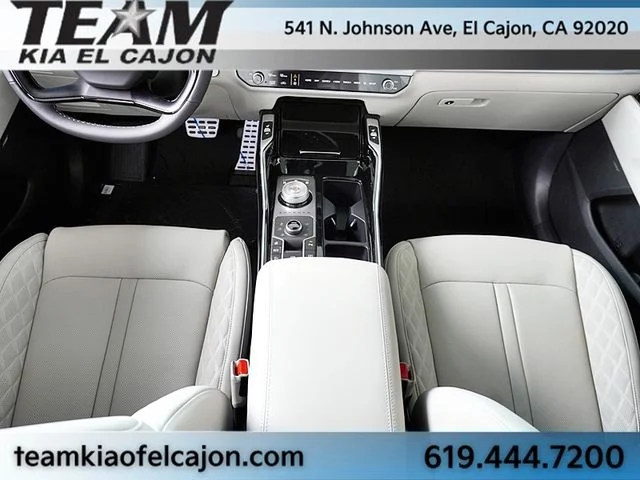 New 2026 White Kia X-Line SX Prestige image 26