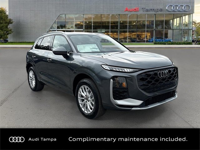 2026 Audi Q3 S line