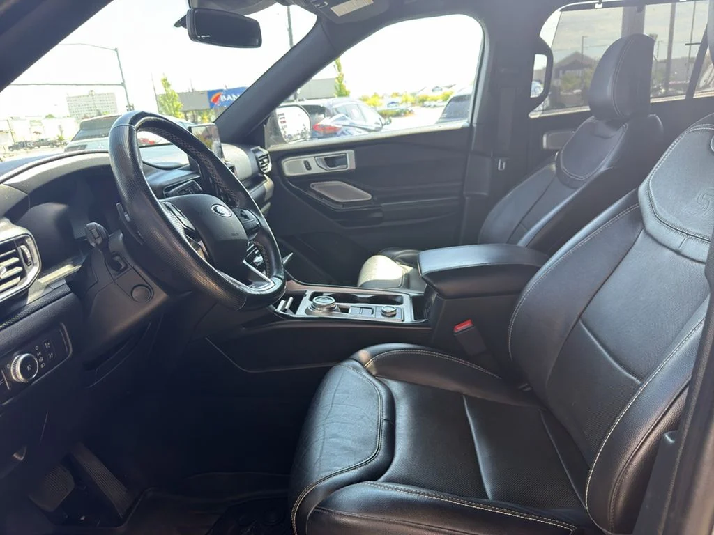 2021 Ford Explorer ST - Photo 18
