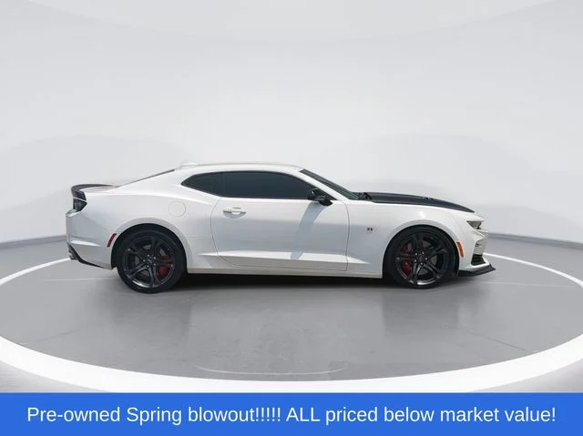 Used 2024 White Chevrolet SS image 9