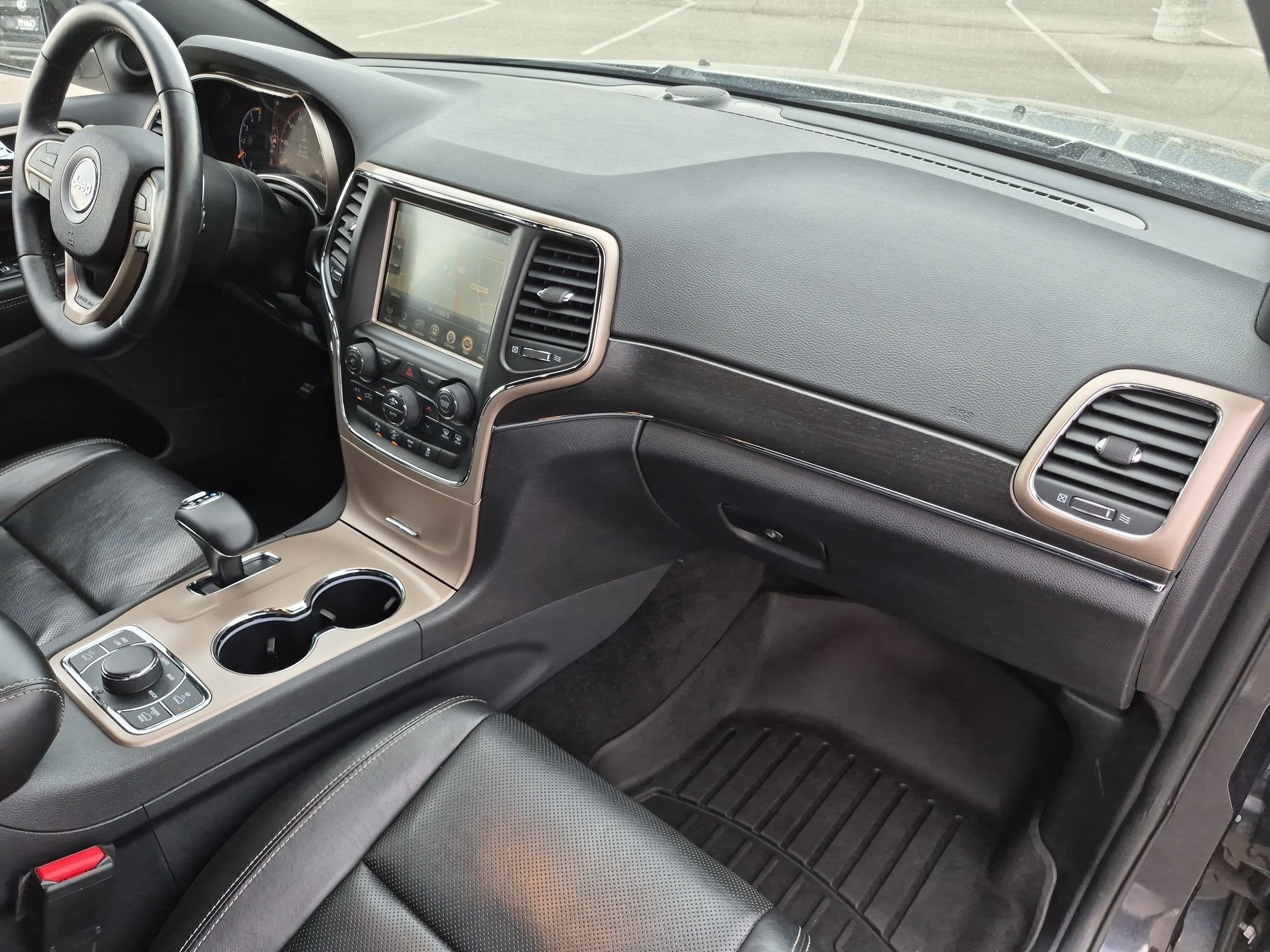 Used 2015 Maximum Steel Metallic Clearcoat Jeep Limited image 33