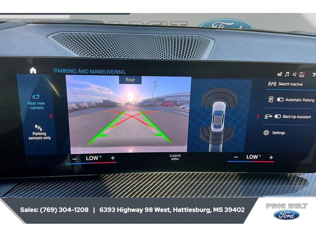Used 2024 Brooklyn Gray Metallic BMW Base image 15