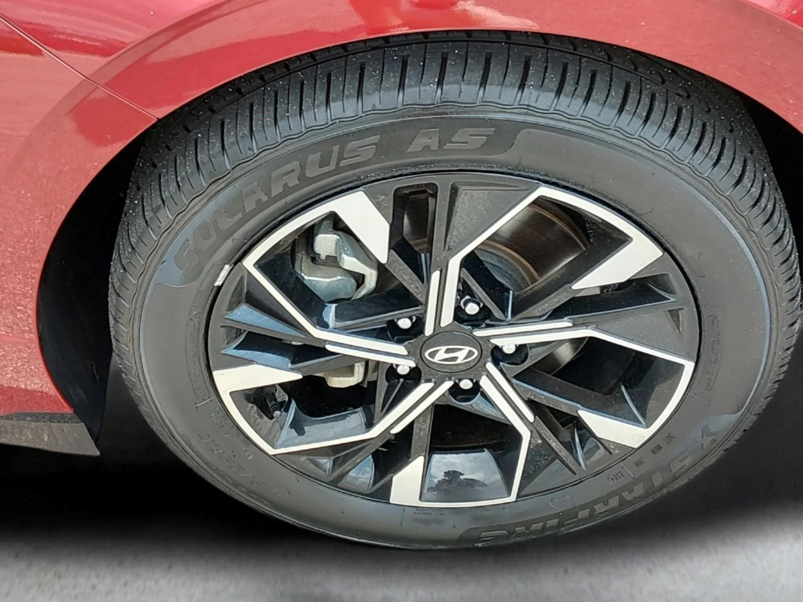 Used 2025 Ultimate red Hyundai SEL image 11