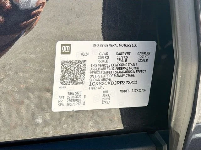 Used 2024 Titanium Rush Metallic GMC AT4 image 47