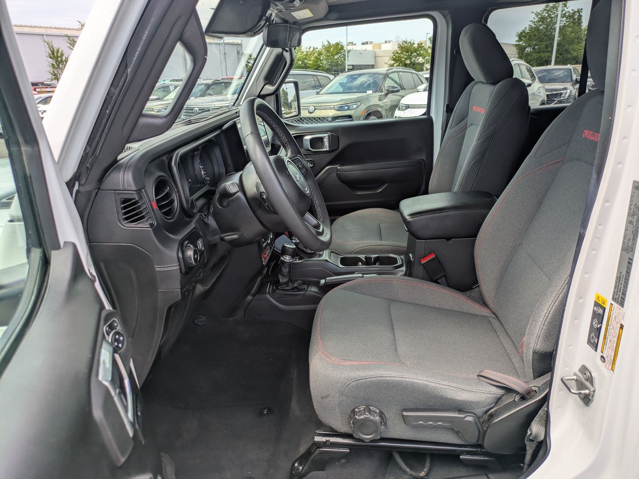 2025 Jeep Wrangler 4-Door Rubicon - Photo 16