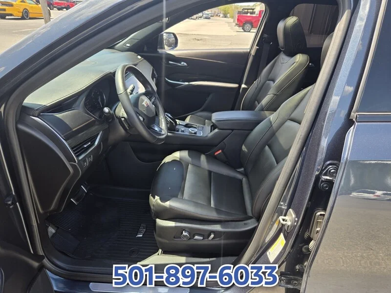Used 2020 Shadow CADILLAC AWD 4DR SPORT image 10