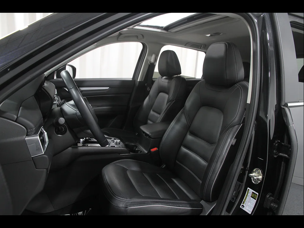 Certified Used 2025 Jet Black Mica Mazda 2.5 S Preferred image 5