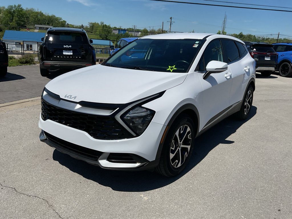 Used 2023 Glacial White Pearl Kia EX image 4