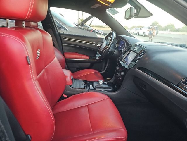 Used 2021 Gloss Black Chrysler S image 3