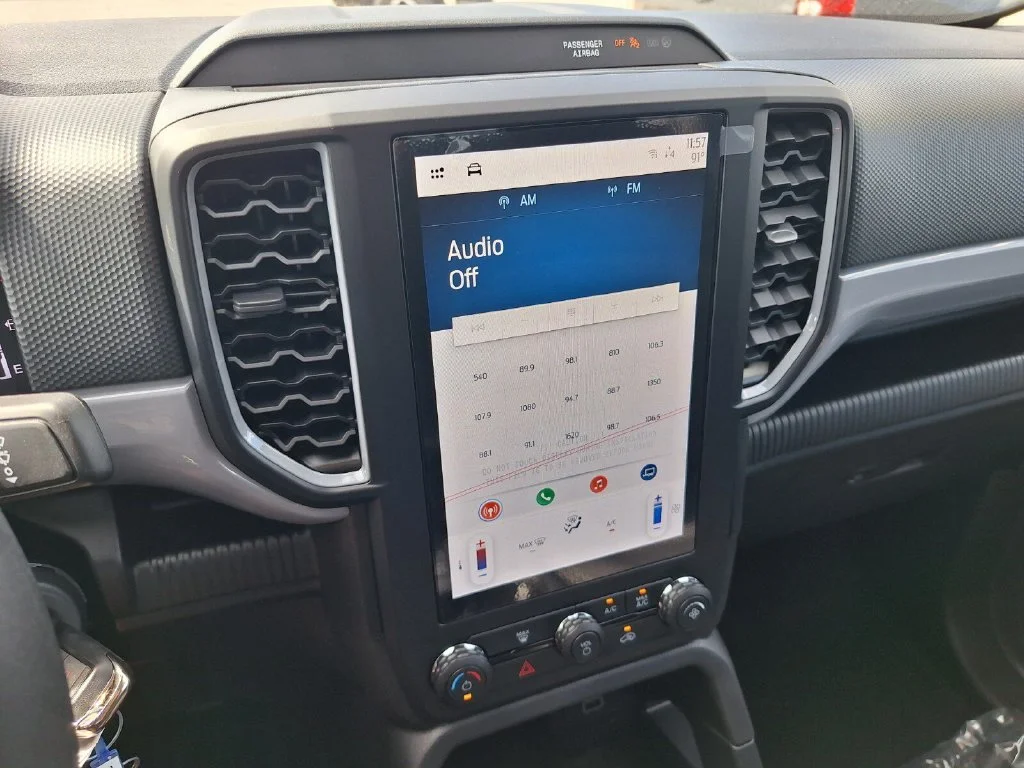 New 2026 Oxford White Ford XL image 18
