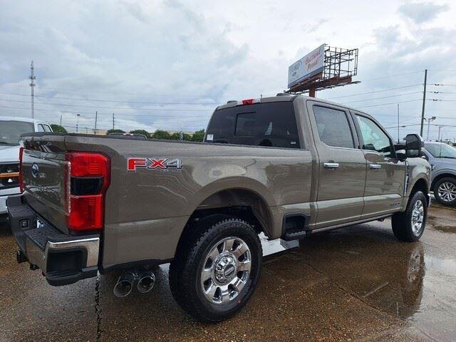New 2026 Marsh Gray Ford F-250® Lariat® image 5