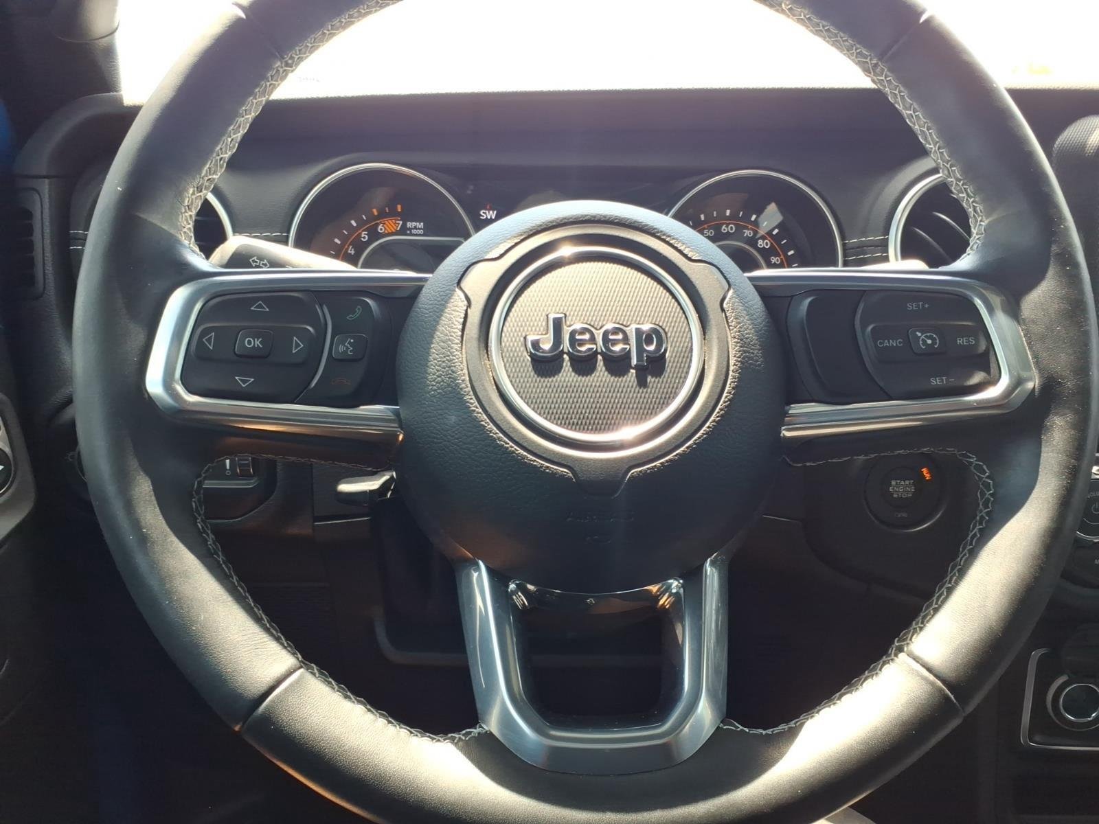 Used 2023 Hydro Blue Pearlcoat Jeep Sahara image 25